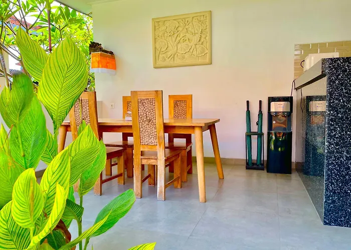 Santika Habitación en casa particular Canggu